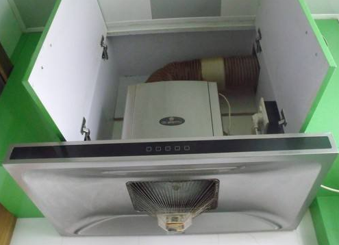 油烟机出风口安装