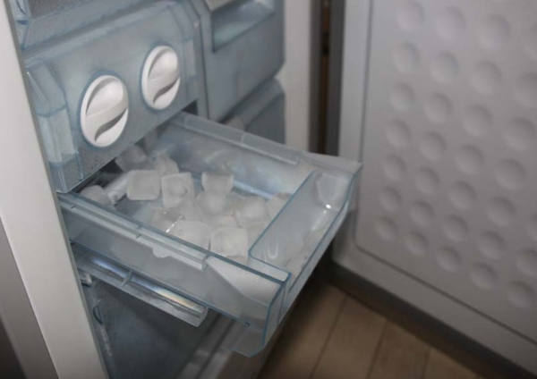 风冷冰箱结冰